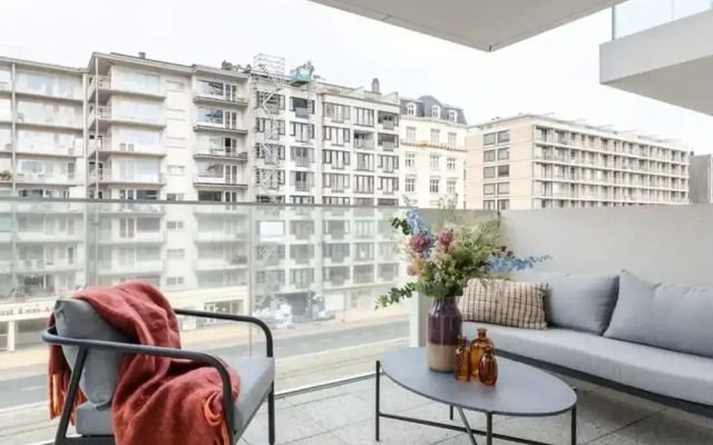 Lovely Apartment With Terrace and sea View