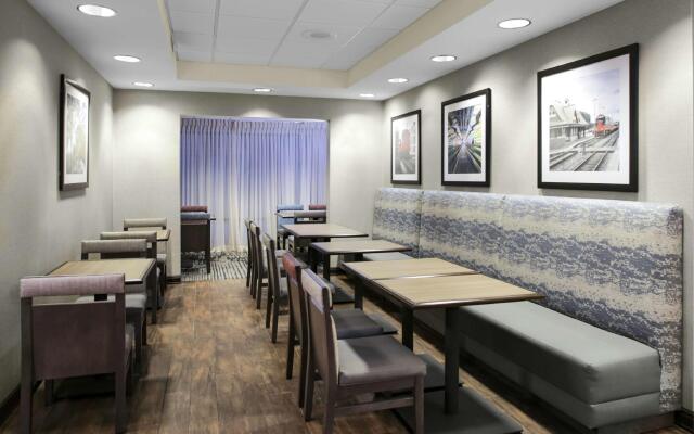 Hampton Inn Chicago Elgin/I-90