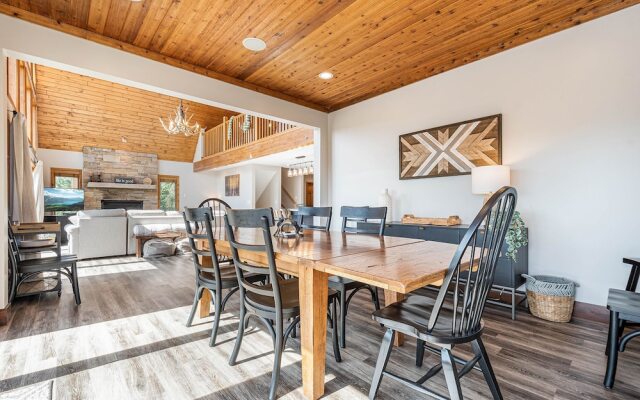 Waterfront Greens Chalet