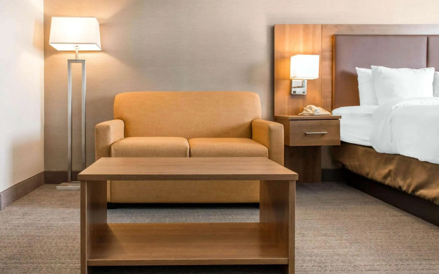Quality Hotel Dorval