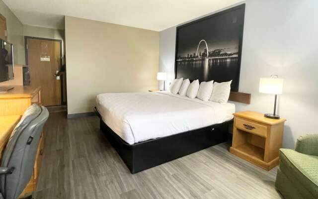 Super 8 by Wyndham St. Clair MO