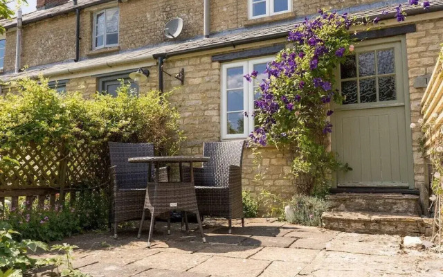 Plum Guide - Rollright Retreat