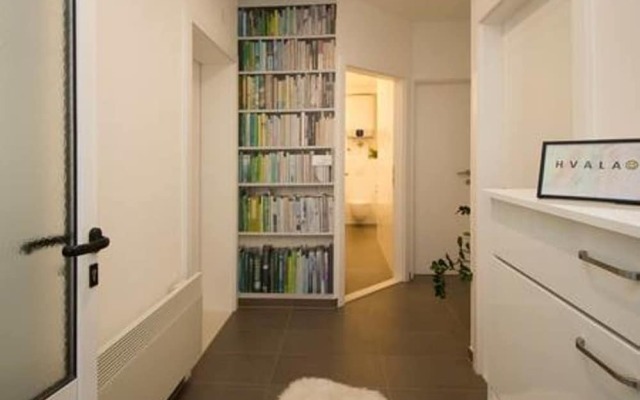 Apartmani Leo Marin