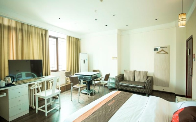 Jun Hotel Guizhou Guiyang Yunyan District Penshuichi Business Center Metro Station – Guest Rooms – Guiyang