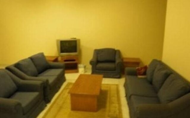 Al Homaidan 4 Furnished Suites