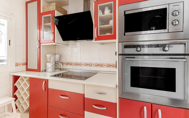 3 bedroom apartment with private rooftop terrace