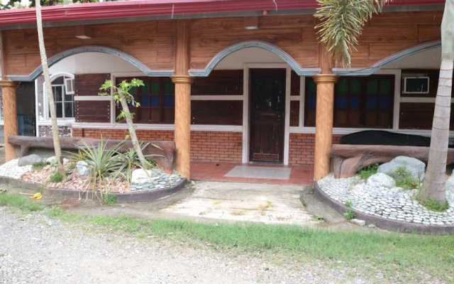 Nipa Hut Resort