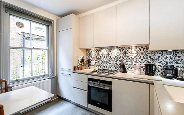 Lovely One-bedroom Flat Near West Kensington
