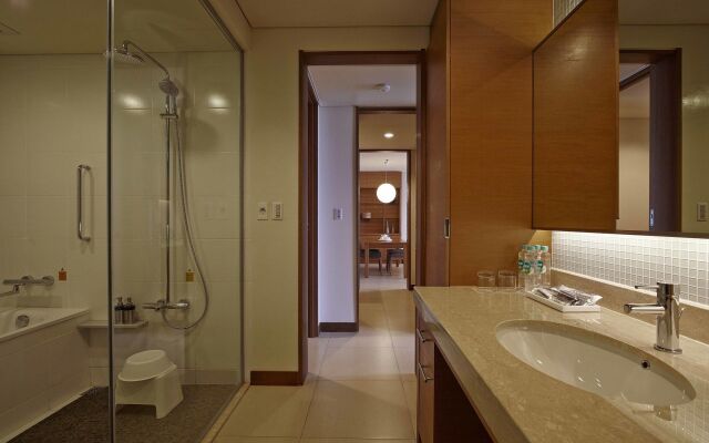 AXIA South Cikarang Service Apartment