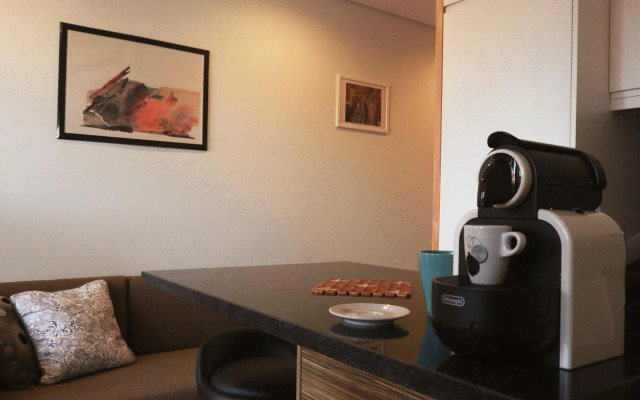 Carlos Alberto Balcony APT