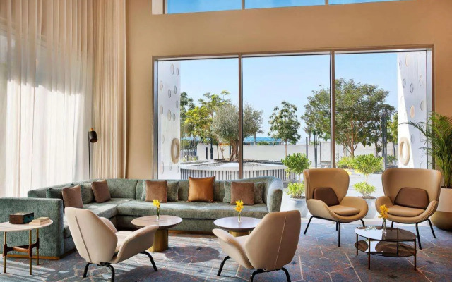 Tumbi Hotel Dubai The Palm, Tapestry Collection by Hilton	