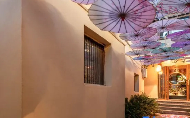 yinyu· Garden Secret Snow Mountain View Design Designer Meisu (Lijiang Ancient City Store)