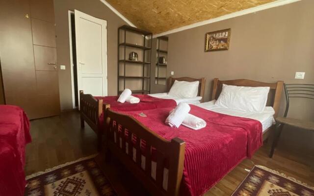 Hotel Dari