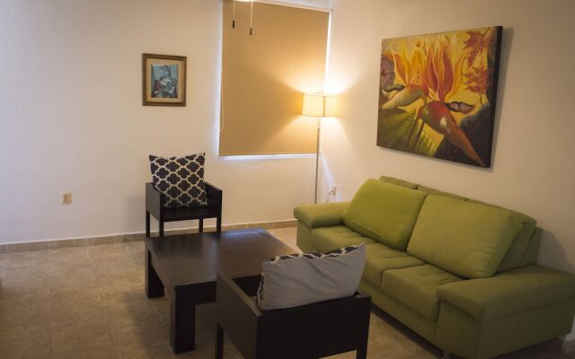 Maya Suites By LHMG