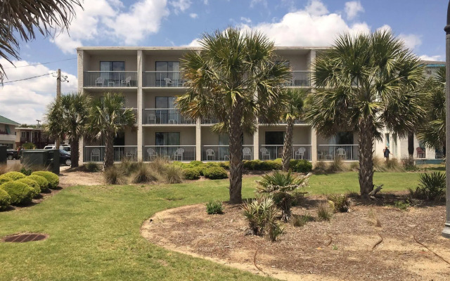 Admiral Motor Inn
