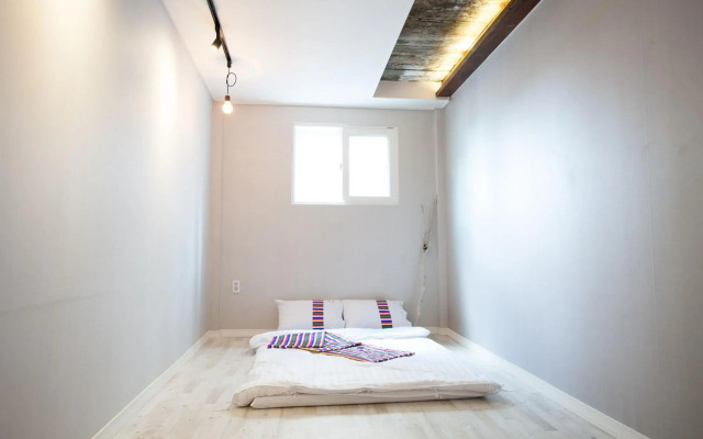Daemyung Guesthouse