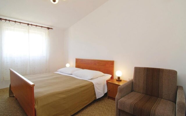 Stunning Home in Jadrtovac With Wifi and 1 Bedrooms