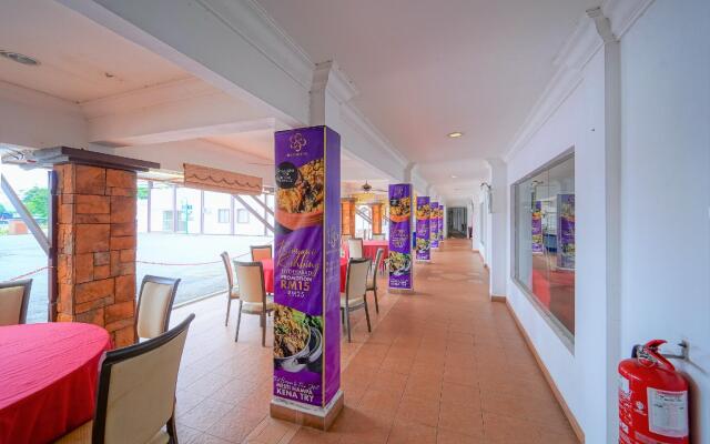 Capital O 89658 Bustani Hotel