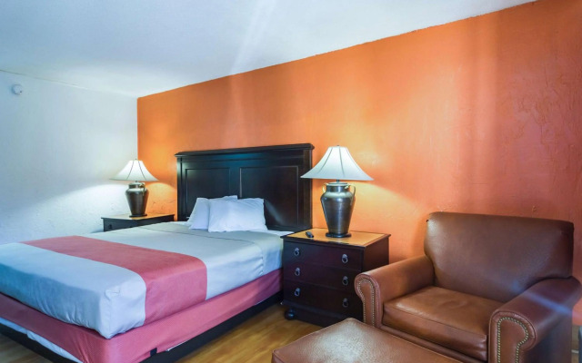 Motel 6 Townsend, GA