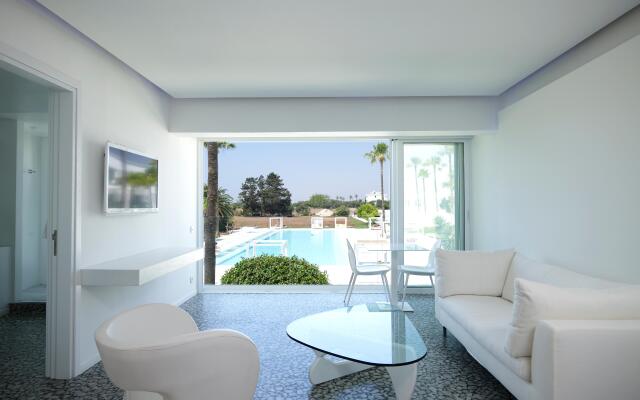 So White Club Resort