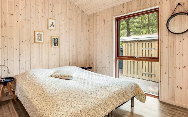 5 Star Holiday Home in Vaeggerlose