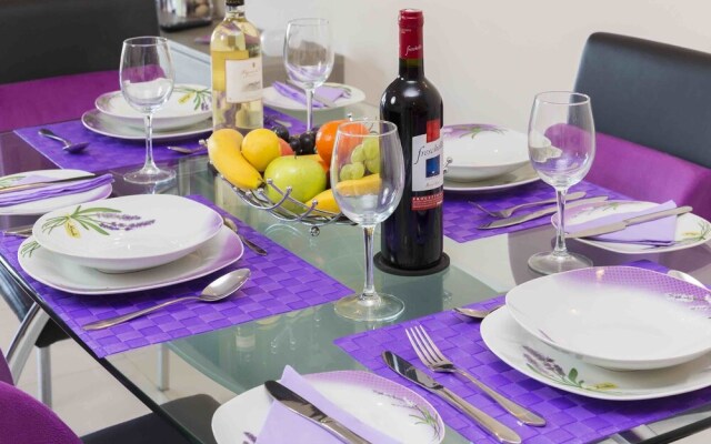 Sea View 2 Bed Apartment Close to Beach Hpi6768