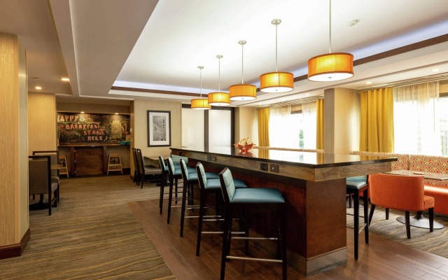 Hampton Inn Winston-Salem Hanes Mall