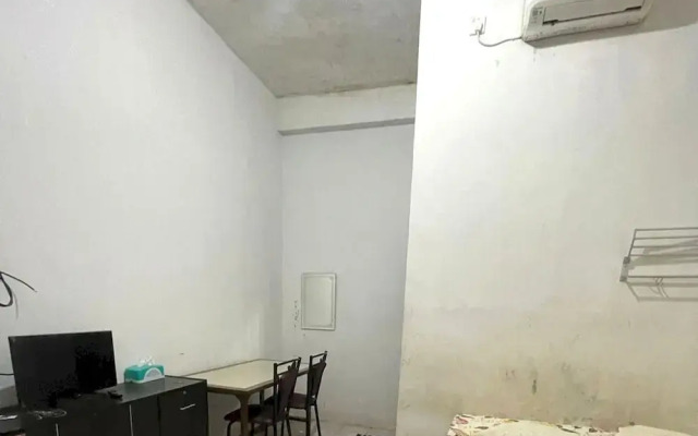 SPOT ON 93270 Handisa Homestay SyariahNearKedai Kopi Atien