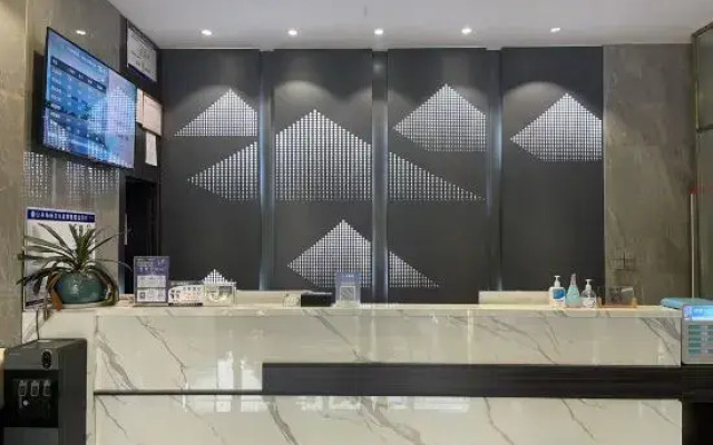 Gujing Junlai Hotel (Taihe Sports Center Branch)