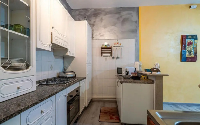 Stunning Apartment in San Nicandro Garganico With 2 Bedrooms