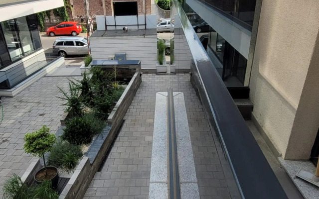 Studio 10 - Catedral Residence Bucharest