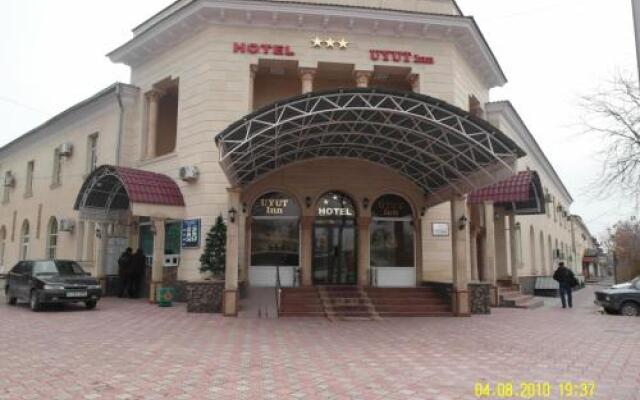 Hotel Uyut Inn