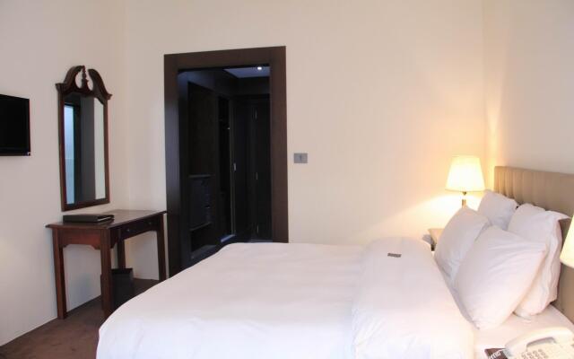 Hotel Napoleon Beirut