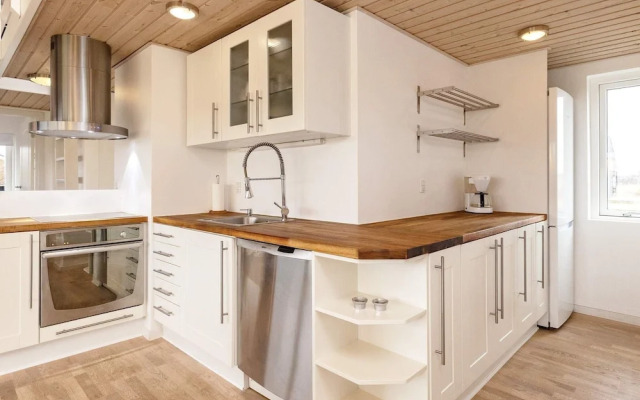 6 Person Holiday Home in Brovst