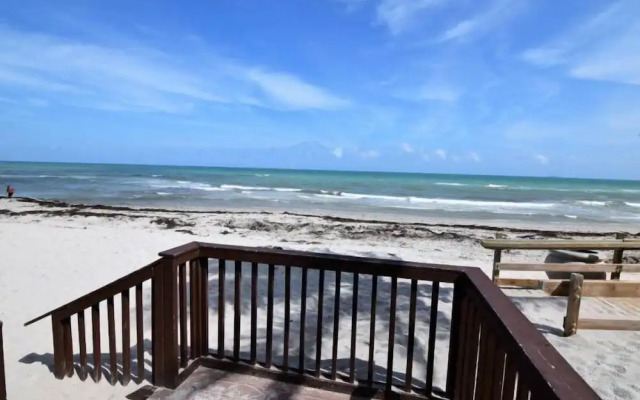 Spectacular 1 Bed 1 Bath @ Tides