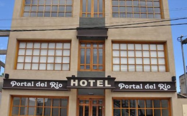 Hotel Portal del Río