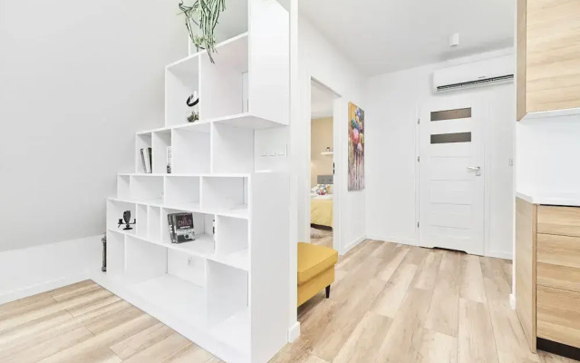 Exclusive Two-level Apartment by Renters