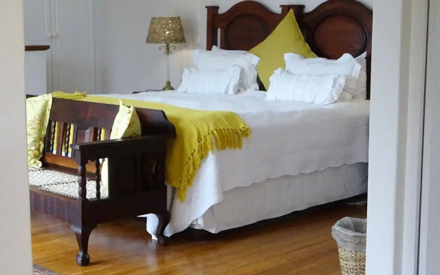 Walker Bay Manor