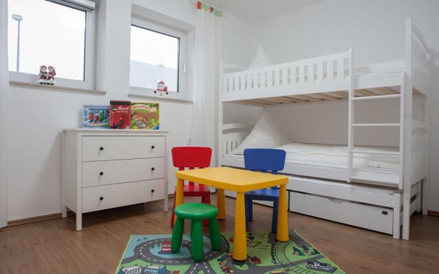 Charming Apartment in Altastenberg with Private Terrace