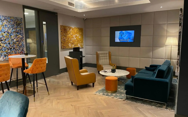 Hotel 55