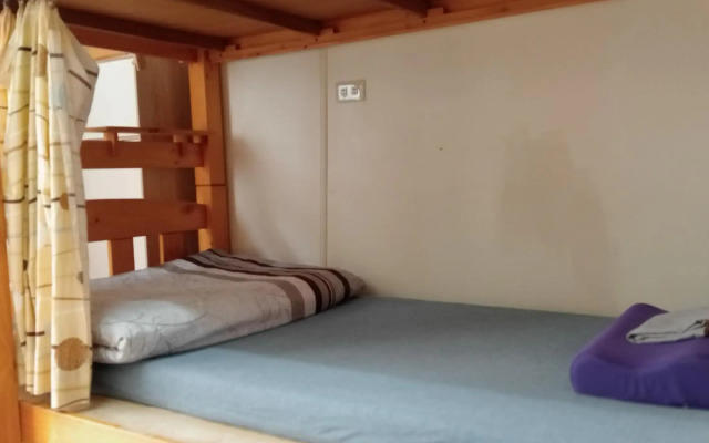 Lawa House - Hostel