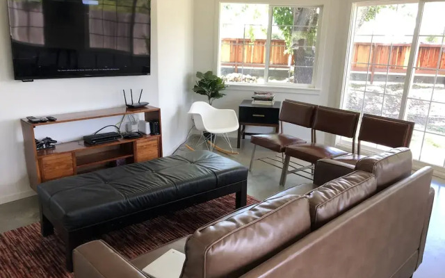 The Eastside - Healdsburg - 3 Br Home