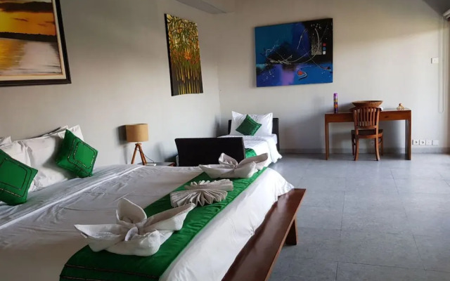 Sunshoot Villa Sandat