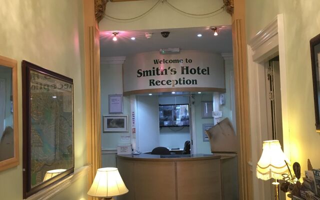 Smiths Hotel