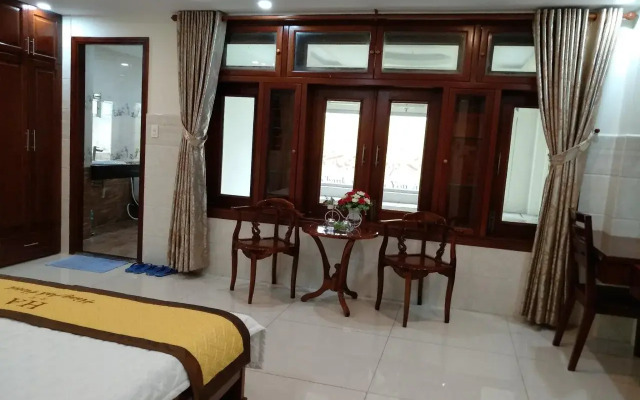 Spring Hung Anh Hotel