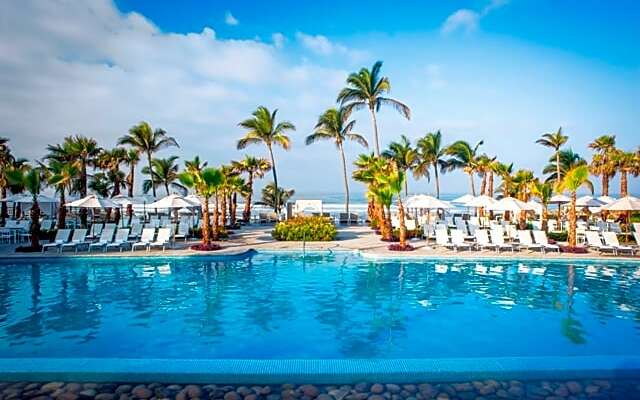 Mayan Palace Acapulco Golf