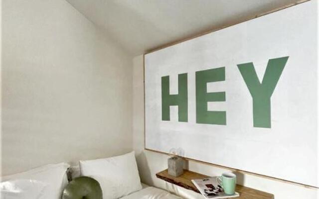 Hey Studio - Free Parking and free Netflix
