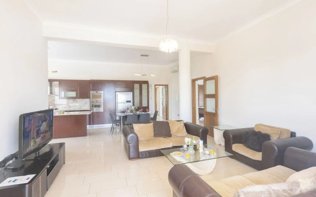 Protaras Holiday Villa Pa7 Private 7 Bedroom Villa