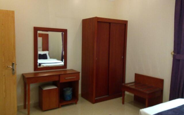 Muhaidb Tahliya Hotel Apartments