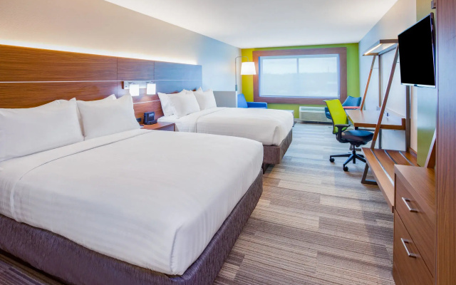 Holiday Inn Express & Suites Des Moines Downtown by IHG